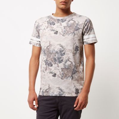 Grey tiger print short sleeve t-shirt